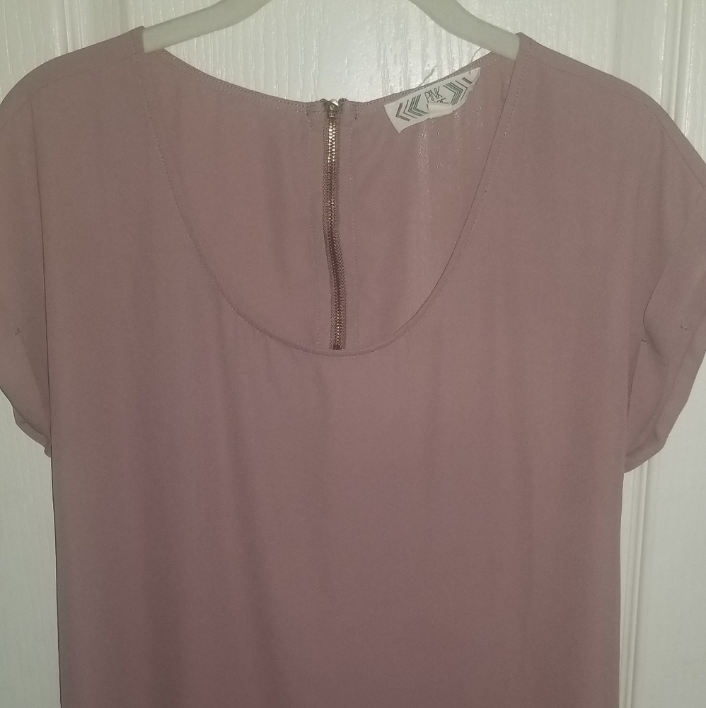Mauve blouse